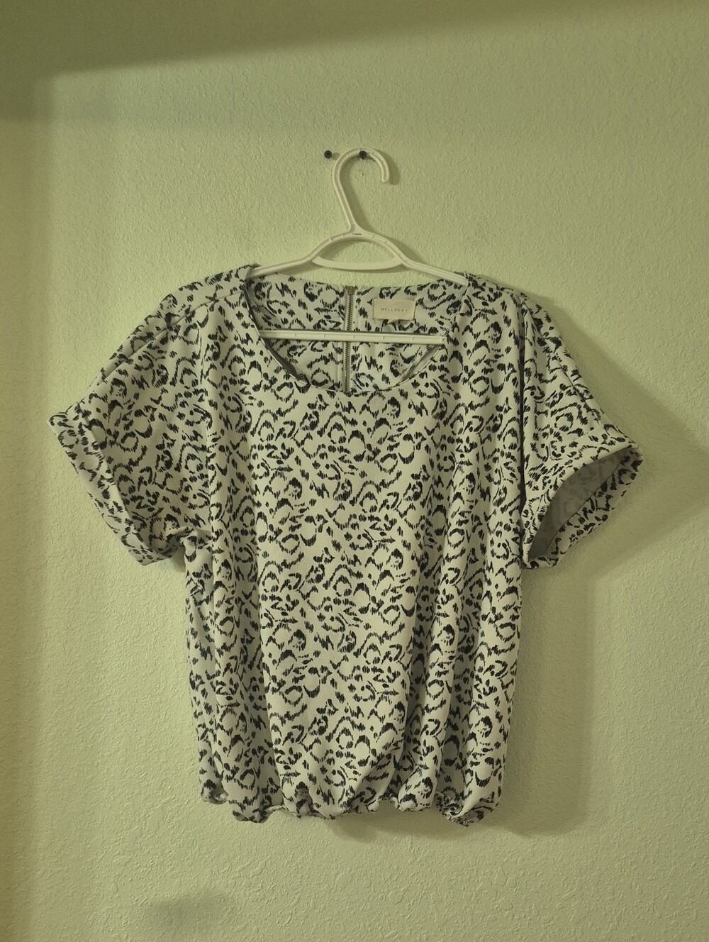 MELLODAY Black and White Short Sleeve Printed Top
